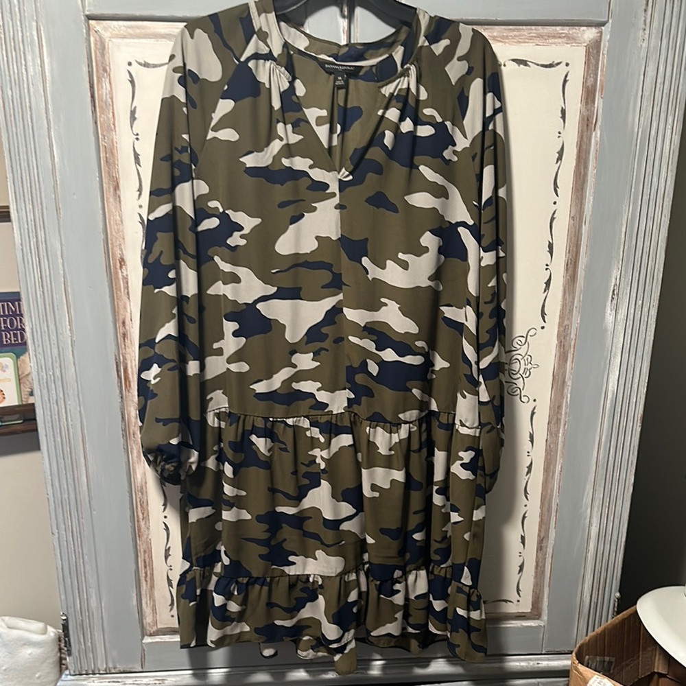 Banana Republic Camouflage V-Neck Dress